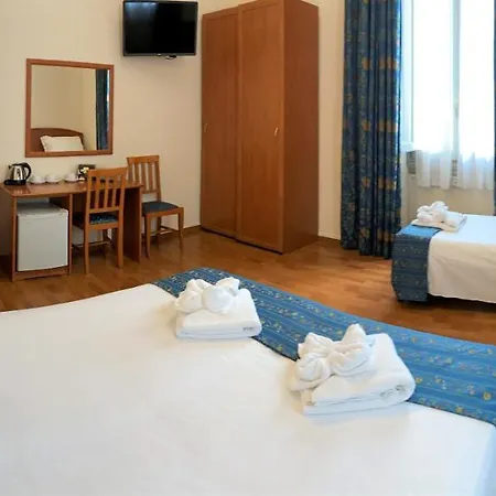 Bed & Breakfast Madrid 2*