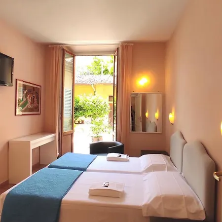 Rita Major Hotel 2*