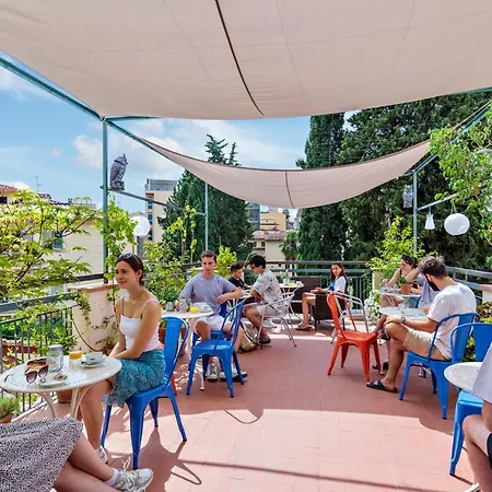 Hotel Azzi