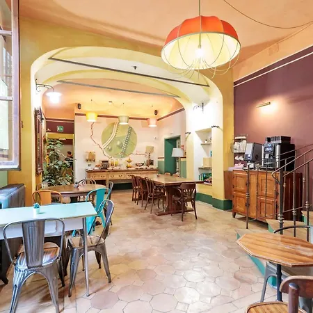 Azzi Hotel Florence