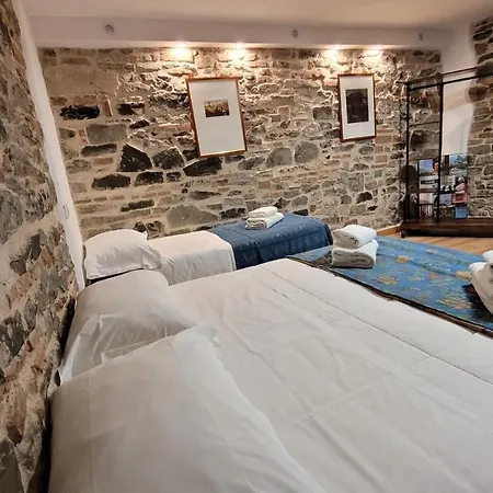 Bed & Breakfast Madrid 2*