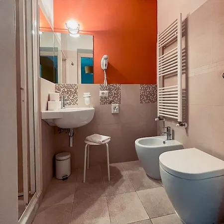 Azzi Hotel