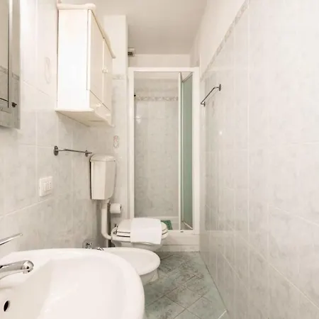 شقة Lovely Loft 2 Steps From The Cathedral In فلورنس