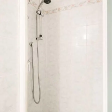 Lovely Loft 2 Steps From The Cathedral In شقة فلورنس