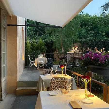 Riva Lofts 4*