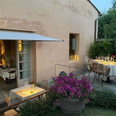 Riva Lofts 4*