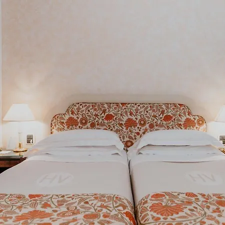 De La Hotel 4*