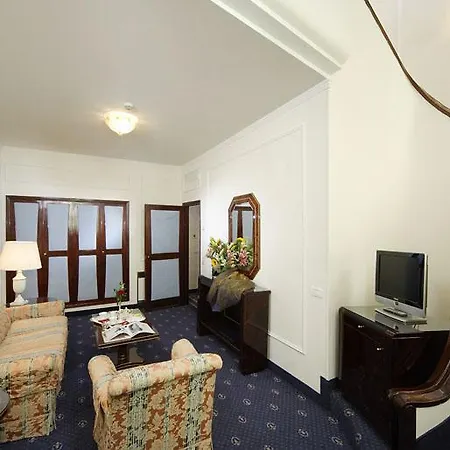 De La Hotel