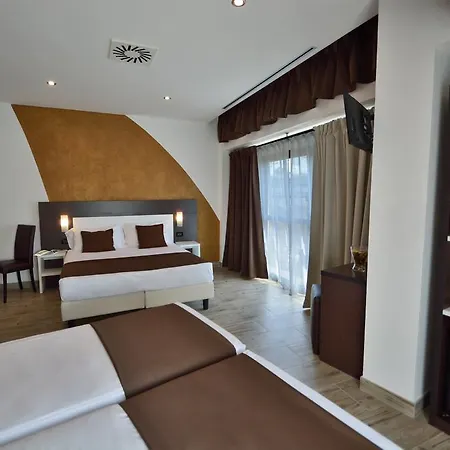 Hotel Luxor