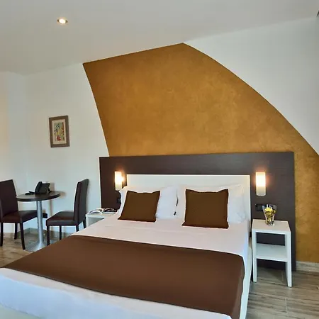 Hotel Luxor
