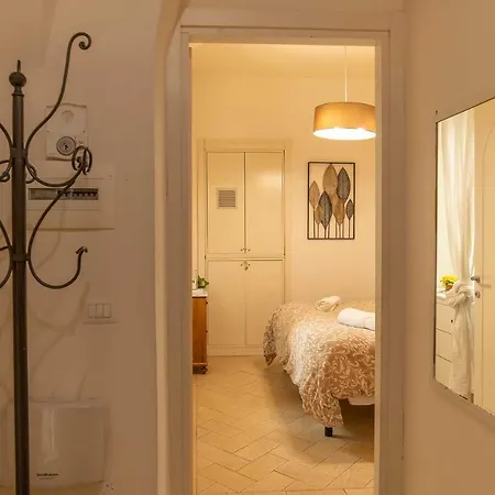 Casa Medici Riccardi - 50mt Da Piazza Duomo *