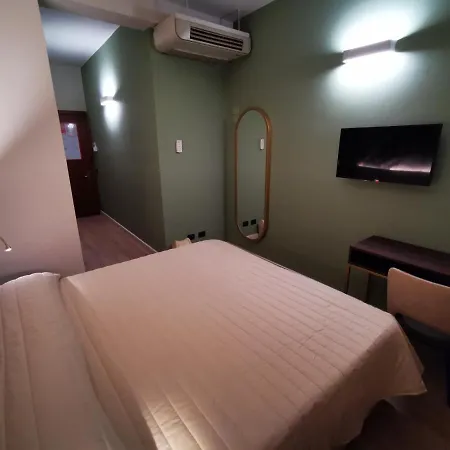 Balcony Hotel 3*