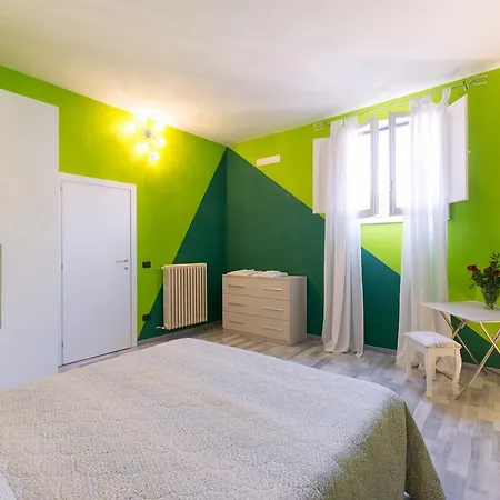 In Via Panicale Appartamento