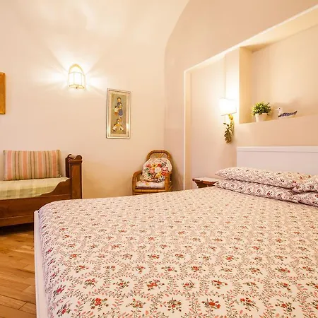 Tripoli Apartment Florence