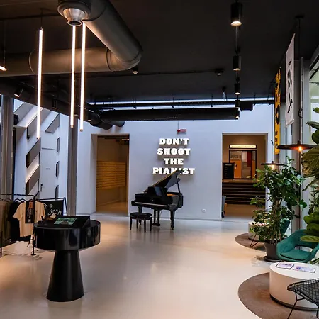 The Social Hub Lavagnini Hotell 4*