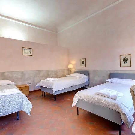Apartment Serristori 31 *