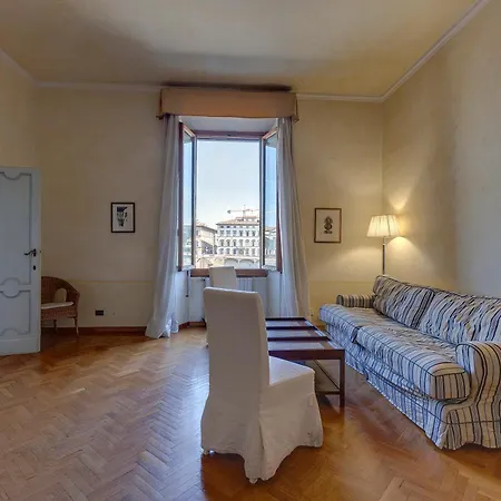 Apartment Serristori 31 *