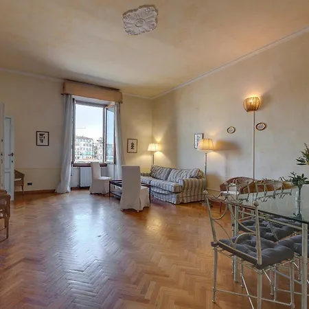 Serristori 31 *