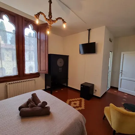 400 Bed & Breakfast Firenze