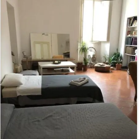 Homestay Large In Antique Building In Santo Spirito