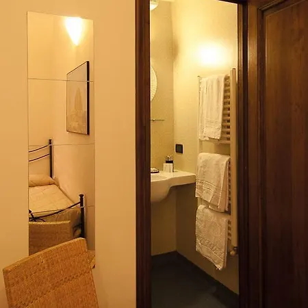 Bed & Breakfast Arco Antico 2*