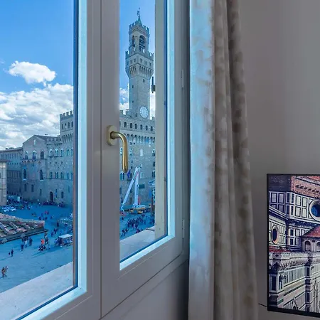 Dora Penthouse Uffizi View Firenze