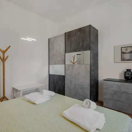 Santa Maria Novella Nest - Vittoria & Carlo Florencia