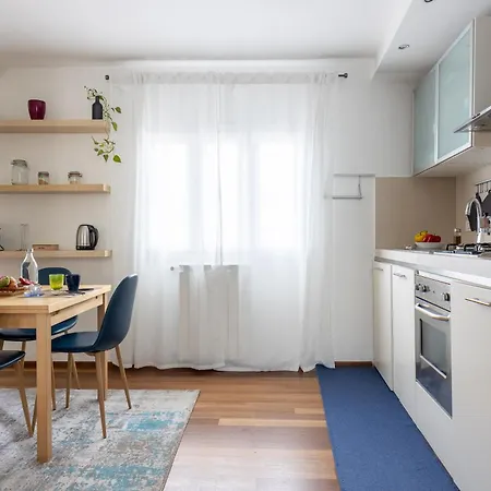 Rusciano20 Apartment *