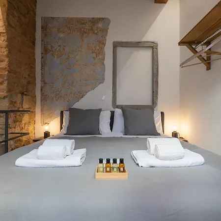 Apartment Uffizi-ponte Vecchio Mini Loft Con Affreschi Florence