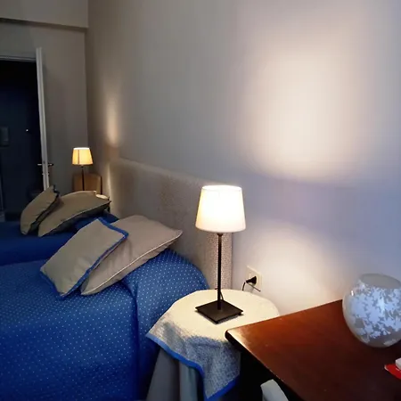 Tourist House Hotel 3*