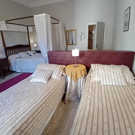 Tourist House Hotel