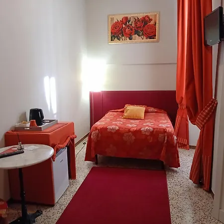 Tourist House Hotel 3*