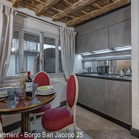 Soggiorni D'arte Centro Storico Accanto A Ponte Vecchio * Firenze