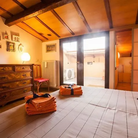 The Swallows' Apartamento Florencia