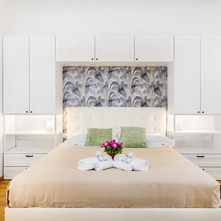 Machiavelli Penthouse Διαμέρισμα