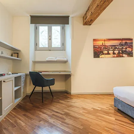 - Living In Oltrarno Διαμέρισμα *