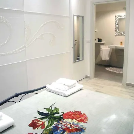 Apartment Roommo Santa Maria Novella *