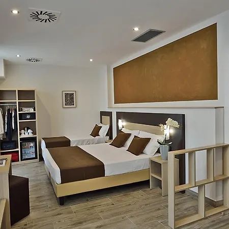 Hotel Luxor 3*