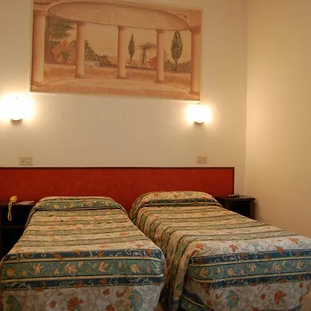 Ascot 3* Флоренция