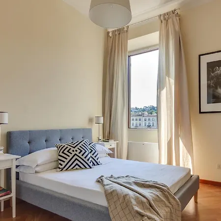 Lungarno Apartment *