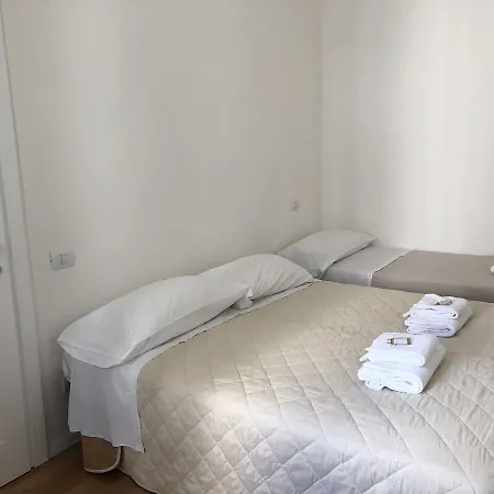 Prestige House Duomo Apartment