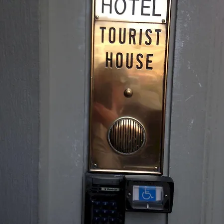 Tourist House Hotel