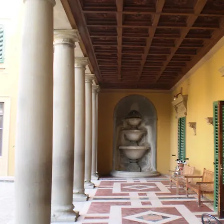 Camerata Firenze Hostel *