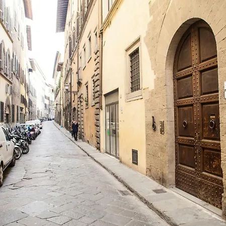Wine Vernaccia Appartement Florence