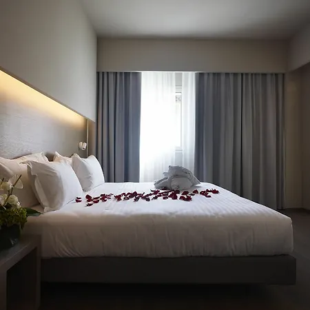 Glance In Ξενοδοχείο 4*
