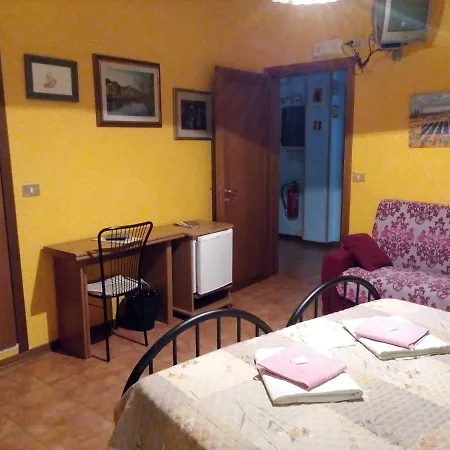 Petrarca Bed & Breakfast *