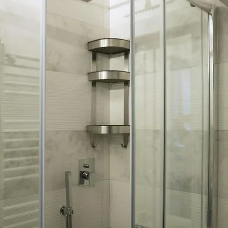 Michelangelo's Place Appartement *