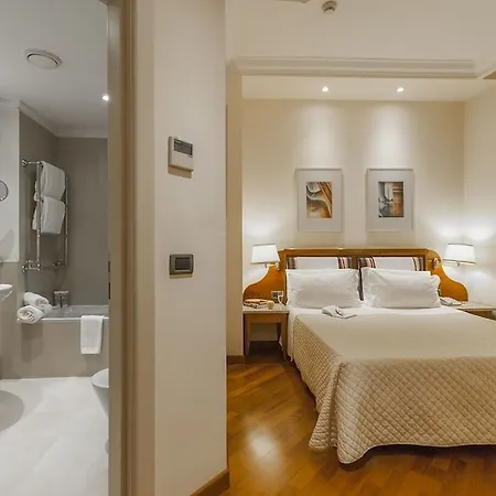 Laurus Al Duomo Hotel 4*