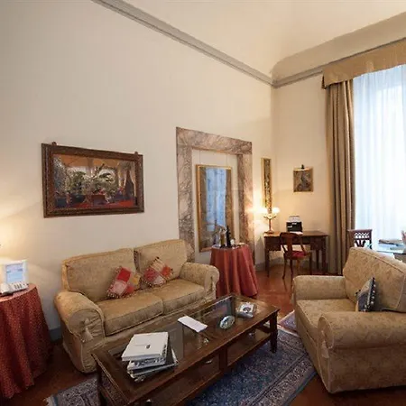 Palazzo Magnani Feroni, - Residenza D'epoca Hotel