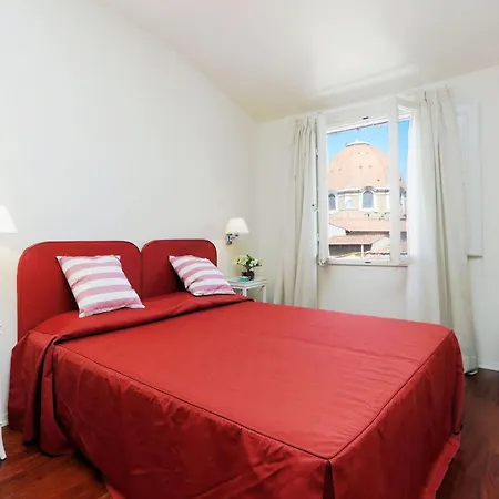 Apartment Cerretani 4 Duomo - My Extra Florence